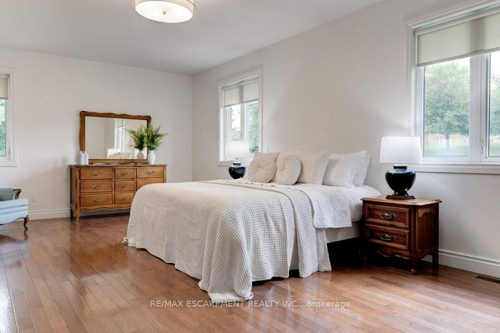 Photo 18 at 17 TEWS Lane, Greensville, Hamilton