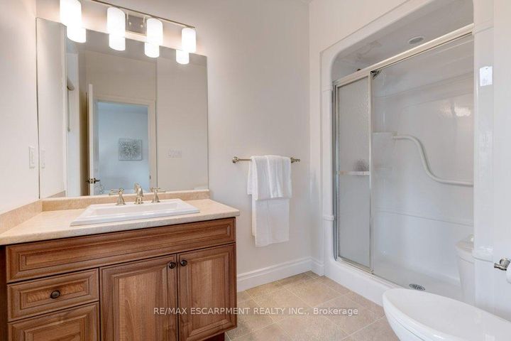 Photo 25 at 17 TEWS Lane, Greensville, Hamilton