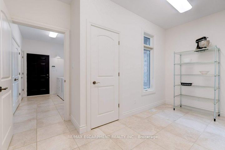 Photo 27 at 17 TEWS Lane, Greensville, Hamilton