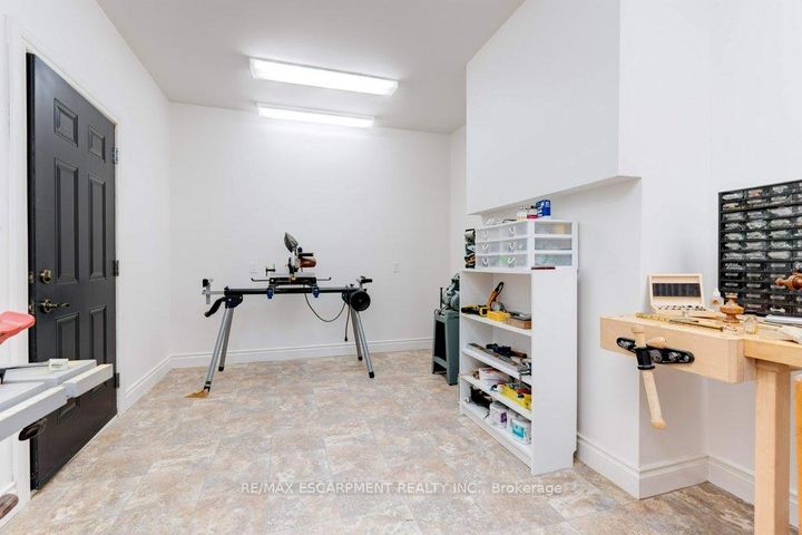 Photo 37 at 17 TEWS Lane, Greensville, Hamilton
