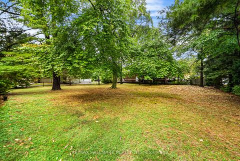 Photo 35 at 344 Spring Garden Avenue, Willowdale East, Toronto