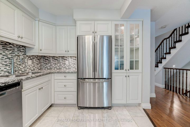 Photo 6 at 19 - 2151 WALKERS Line, Headon, Burlington