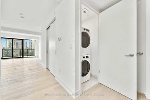 Photo 14 at PH05 - 200 Keewatin Avenue, Mount Pleasant East, Toronto