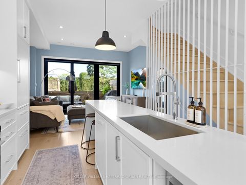 Photo 10 at 313 Westmoreland Avenue, Junction, Toronto