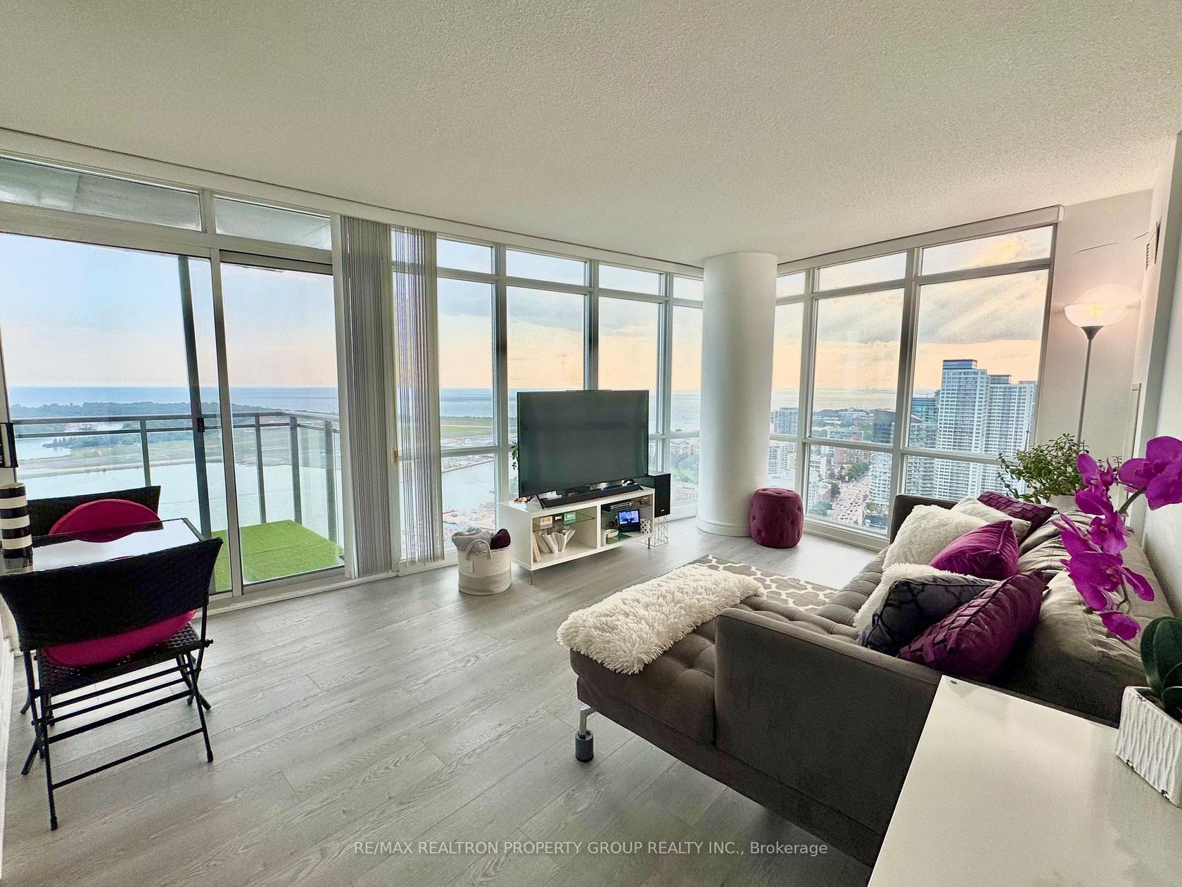 4515 - 11 Brunel Court, Waterfront Communities C1, Toronto 