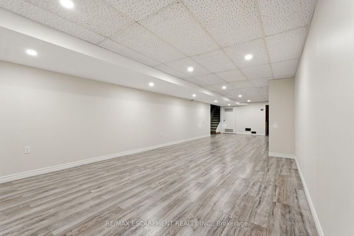 Photo 32 at 515 Trinity Church Road, Rural Glanbrook, Hamilton