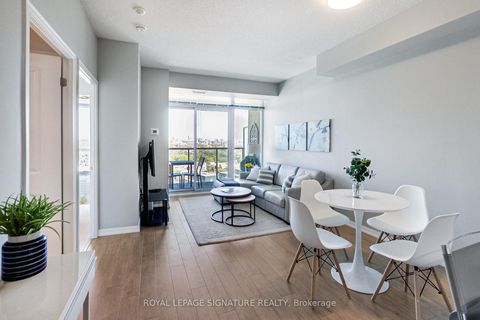 Photo 2 at 2816 - 125 Western Battery Road, Niagara, Toronto