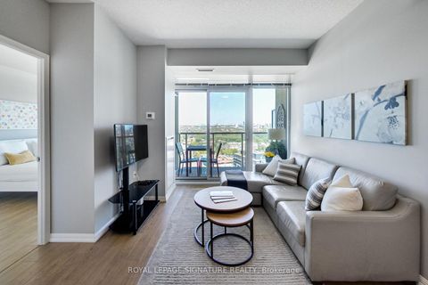 Photo 3 at 2816 - 125 Western Battery Road, Niagara, Toronto
