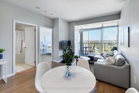 Photo 4 at 2816 - 125 Western Battery Road, Niagara, Toronto