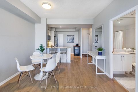 Photo 10 at 2816 - 125 Western Battery Road, Niagara, Toronto