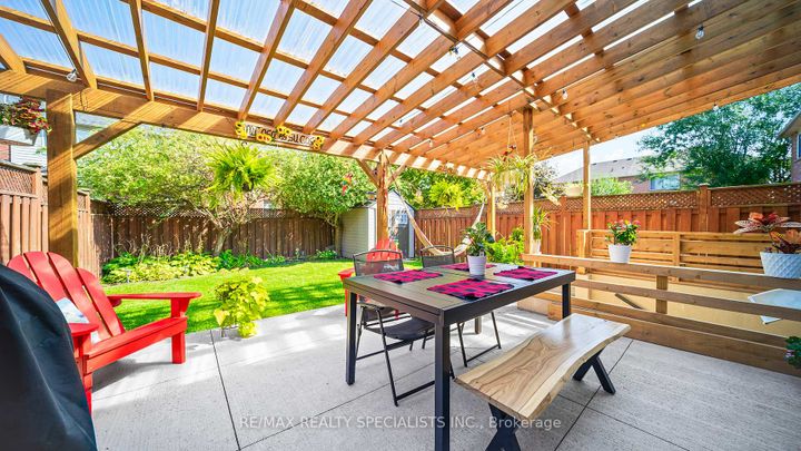 Photo 7 at 749 IRVING Terrace, BE Beaty, Milton