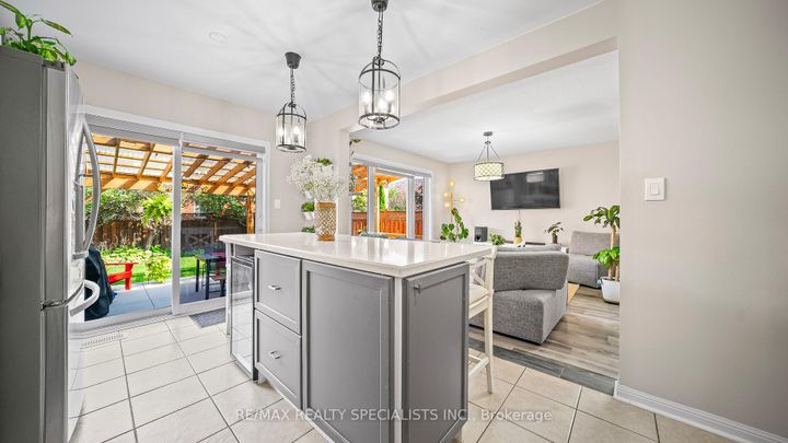 Photo 18 at 749 IRVING Terrace, BE Beaty, Milton