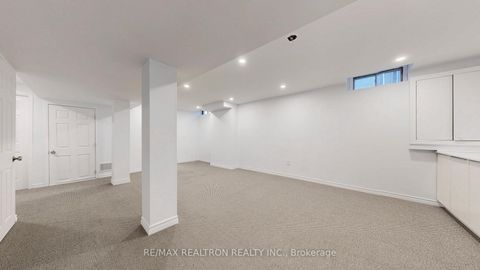 Photo 28 at 558 Willowick Drive, Wyndham, Newmarket