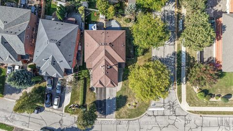 Photo 39 at 558 Willowick Drive, Wyndham, Newmarket