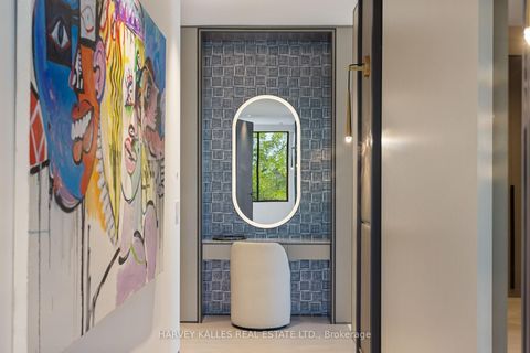 Photo 2 at 211 Dunvegan Road, Forest Hill South, Toronto