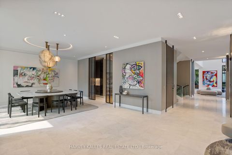 Photo 5 at 211 Dunvegan Road, Forest Hill South, Toronto