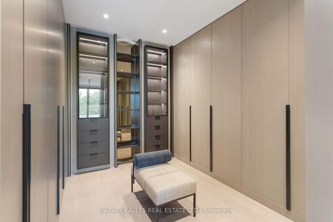 Photo 18 at 211 Dunvegan Road, Forest Hill South, Toronto