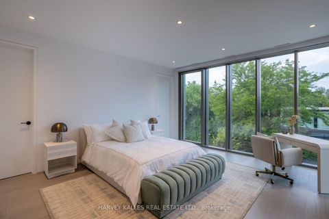 Photo 24 at 211 Dunvegan Road, Forest Hill South, Toronto