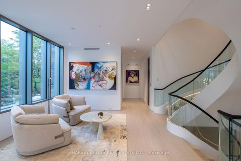 Photo 25 at 211 Dunvegan Road, Forest Hill South, Toronto