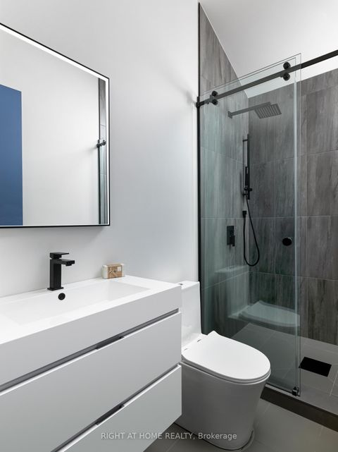 Photo 11 at 29 Walford Road, Kingsway South, Toronto