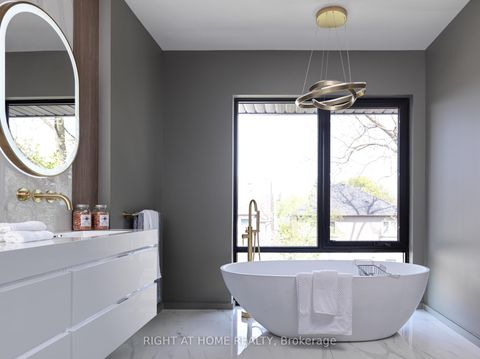 Photo 23 at 29 Walford Road, Kingsway South, Toronto