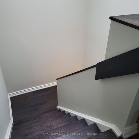 Photo 17 at Th1 - 73 Upper Canada Drive, Windfields, Toronto