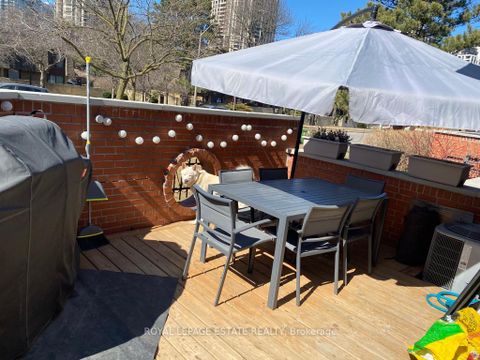 Photo 20 at Th1 - 73 Upper Canada Drive, Windfields, Toronto