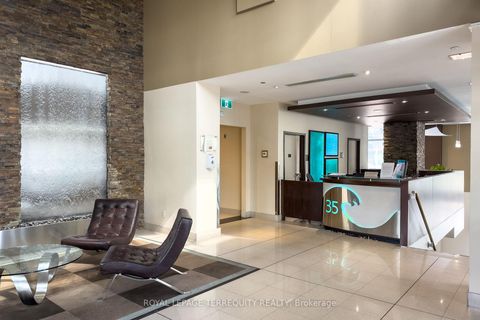 Photo 2 at 709 - 35 Mariner Terrace, Waterfront Communities C1, Toronto