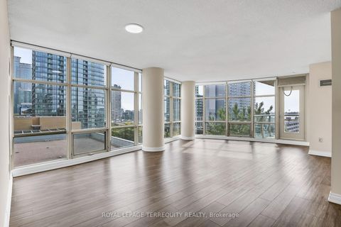 Photo 11 at 709 - 35 Mariner Terrace, Waterfront Communities C1, Toronto