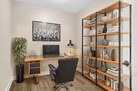 Photo 18 at 709 - 35 Mariner Terrace, Waterfront Communities C1, Toronto