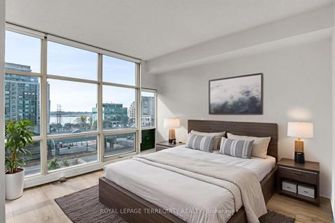 Photo 22 at 709 - 35 Mariner Terrace, Waterfront Communities C1, Toronto