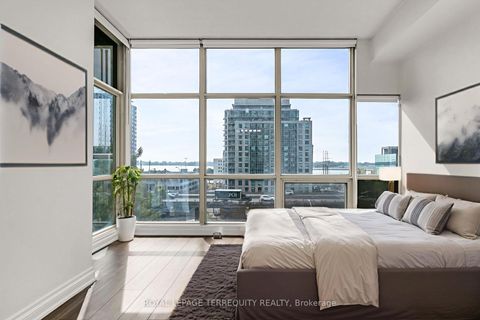 Photo 23 at 709 - 35 Mariner Terrace, Waterfront Communities C1, Toronto