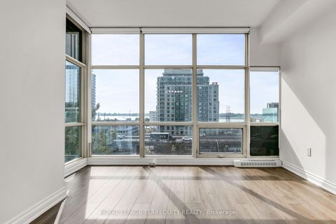 Photo 24 at 709 - 35 Mariner Terrace, Waterfront Communities C1, Toronto