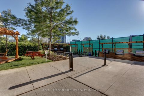 Photo 45 at 709 - 35 Mariner Terrace, Waterfront Communities C1, Toronto
