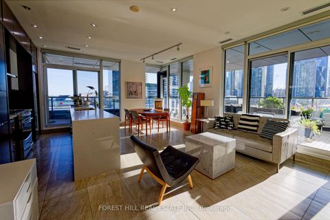 Photo 2 at 809 - 1 Market Street, Waterfront Communities C8, Toronto