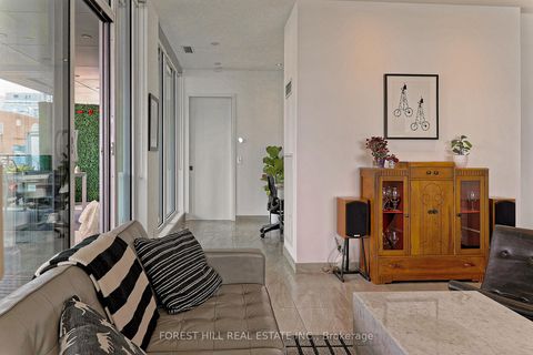 Photo 4 at 809 - 1 Market Street, Waterfront Communities C8, Toronto