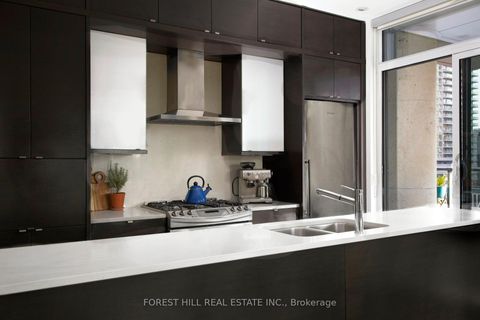 Photo 7 at 809 - 1 Market Street, Waterfront Communities C8, Toronto