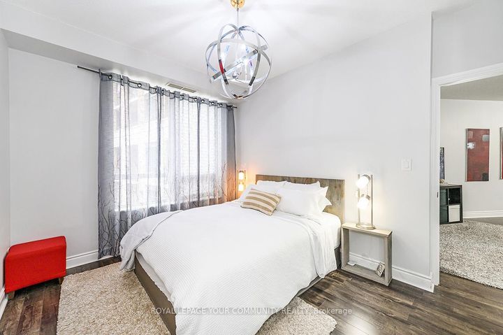 Photo 13 at 114 - 25 Earlington Avenue, Kingsway South, Toronto