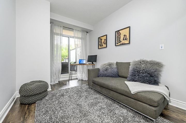 Photo 18 at 114 - 25 Earlington Avenue, Kingsway South, Toronto