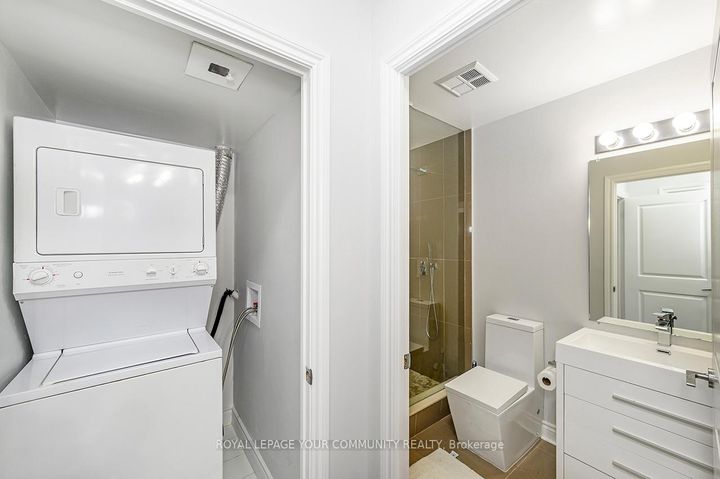 Photo 21 at 114 - 25 Earlington Avenue, Kingsway South, Toronto