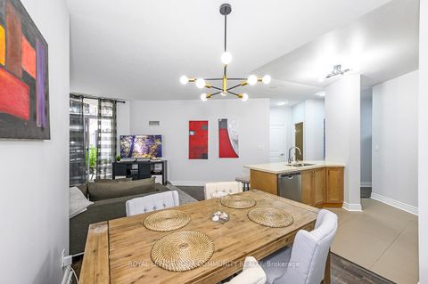 Photo 8 at 114 - 25 Earlington Avenue, Kingsway South, Toronto