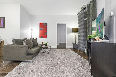 Photo 11 at 114 - 25 Earlington Avenue, Kingsway South, Toronto