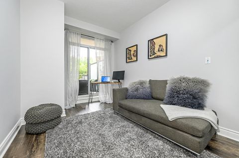 Photo 18 at 114 - 25 Earlington Avenue, Kingsway South, Toronto