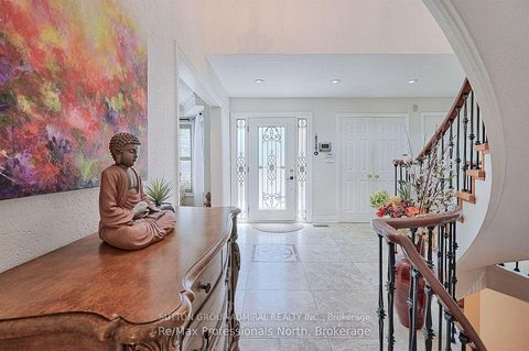 Photo 5 at 8 Elmsley Drive, Observatory, Richmond Hill