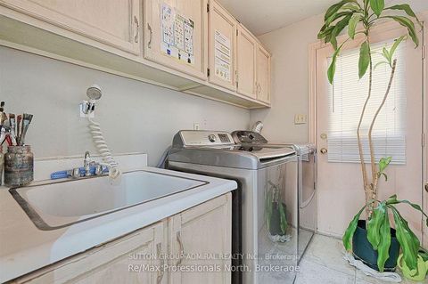 Photo 23 at 8 Elmsley Drive, Observatory, Richmond Hill