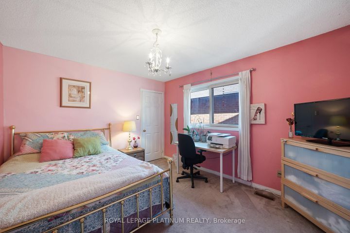 Photo 20 at 77 Lord Simcoe Drive, Westgate, Brampton