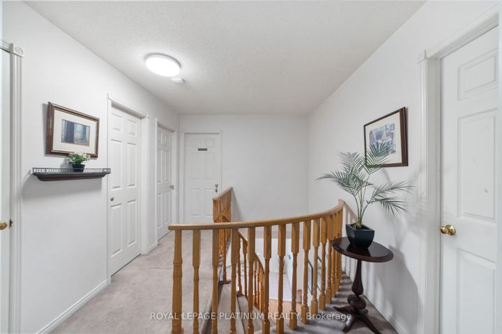 Photo 25 at 77 Lord Simcoe Drive, Westgate, Brampton