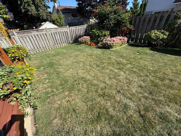 Photo 19 at 769 Lochness Crescent, McLaughlin, Oshawa