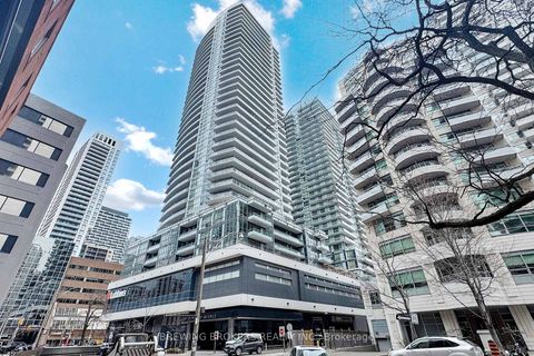 Photo 2 at 902 - 89 Dunfield Avenue, Mount Pleasant West, Toronto