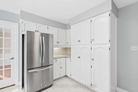 Photo 8 at 17 Gordon Rowe Crescent, Observatory, Richmond Hill